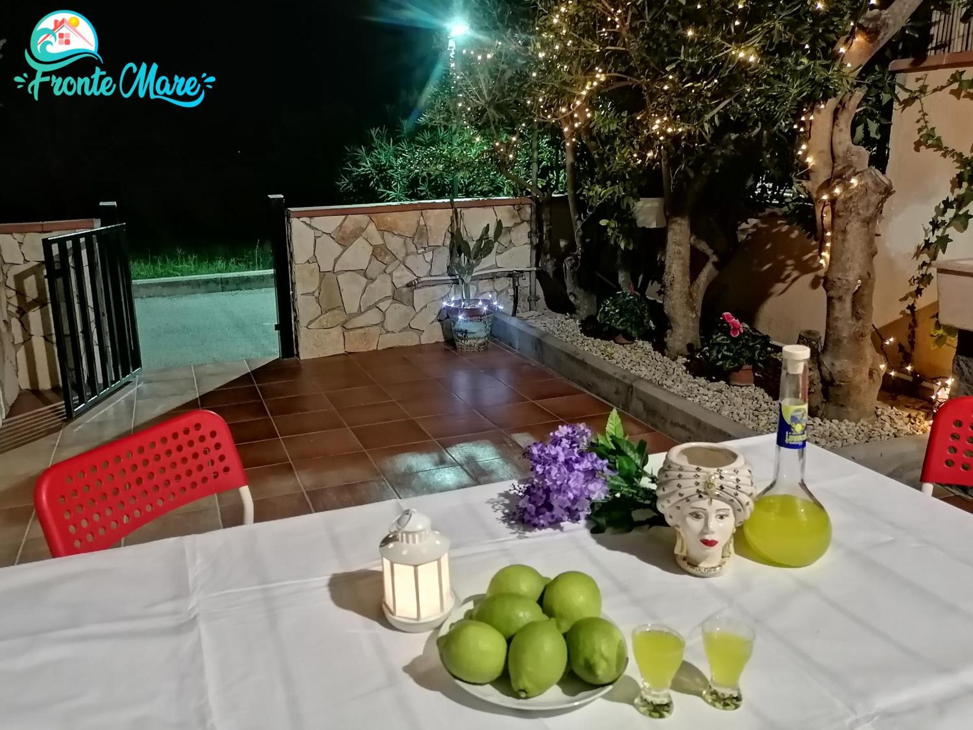 Casa Fronte Mare Βίλα Santa Teresa Di Riva Εξωτερικό φωτογραφία